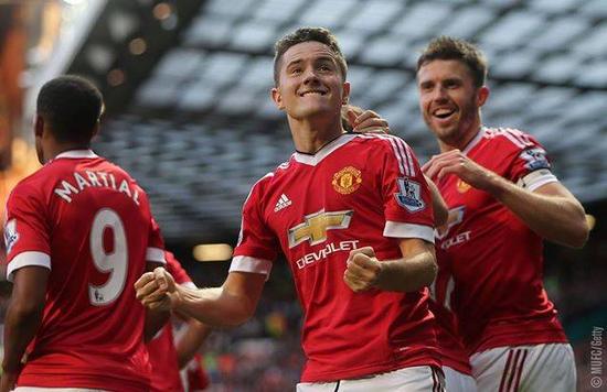 更體現了足 更體現了足